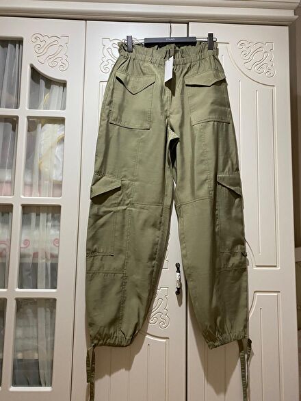 Ganni Pantalon