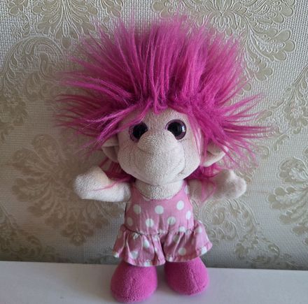 Trolls Pembe Puantiyeli Peluş Oyuncak