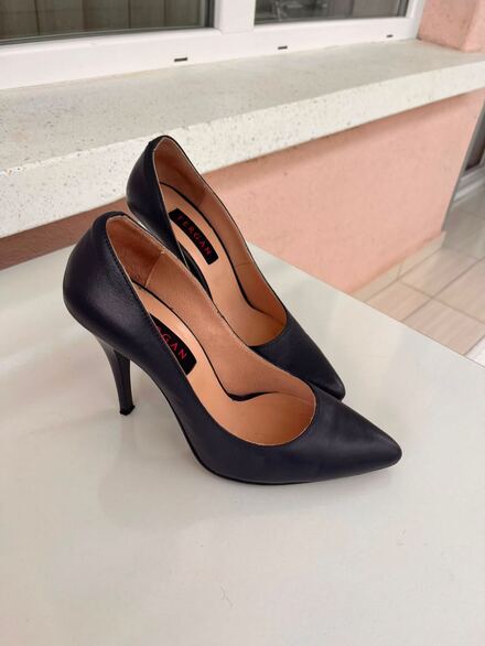 Tergan Siyah Stiletto Ayakkabı