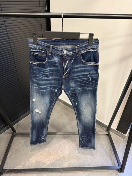 Dsquared2