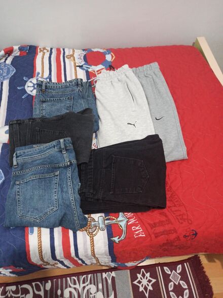 Kot Pantolon ve Spor Eşofman Altı Paketi