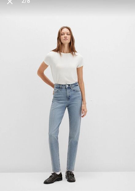 Mavi hiç kullanılmamış jeans