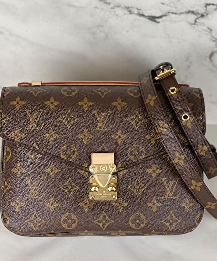 Louis vuitton metis monogram iconic