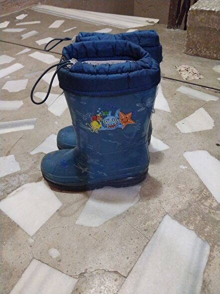 erkek çocuk bot 32 numara