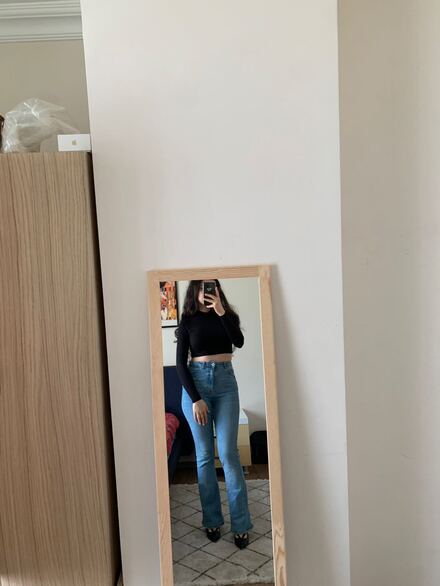 Siyah Crop Uzun Kollu Tişört