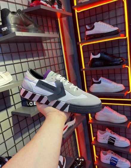 OFF-WHİTE 42 Erkek Gri Sneakers
