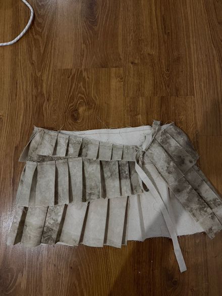 Etek pileli denim haki kemer