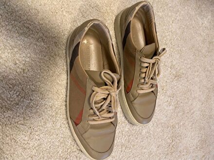 Burberry Bej Sneaker