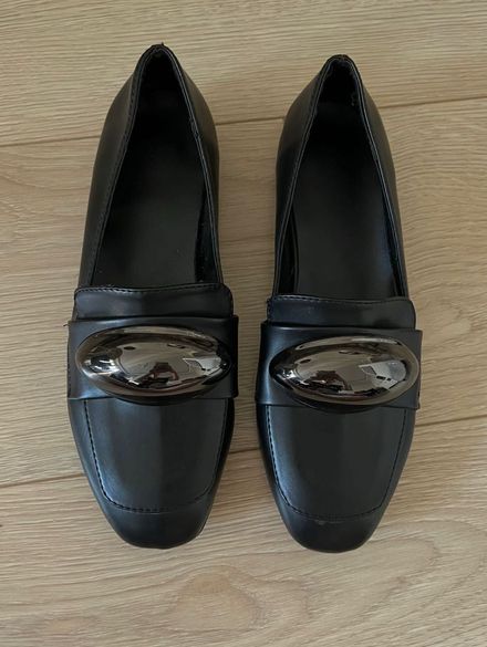 Siyah Metal Aksesuarlı Loafer Ayakkabı