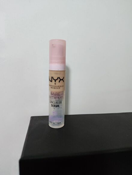Nyx bare with me kapatıcı fair rengi