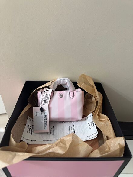 Victoria's Secret Pembe Çizgili Mini Çan