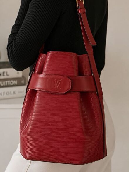 Louis Vuitton VintageEpi Leather Çanta