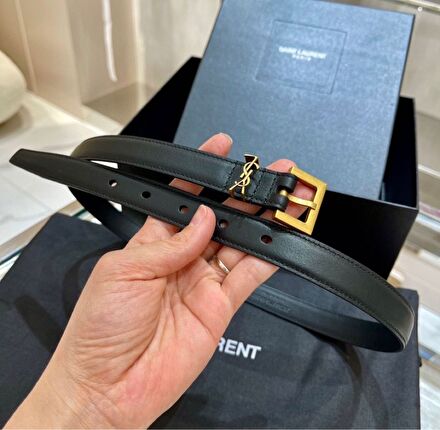 Yves Saint Laurent deri kemer kutulu