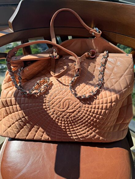 Orijinal Chanel Pudra Omuz Çantası