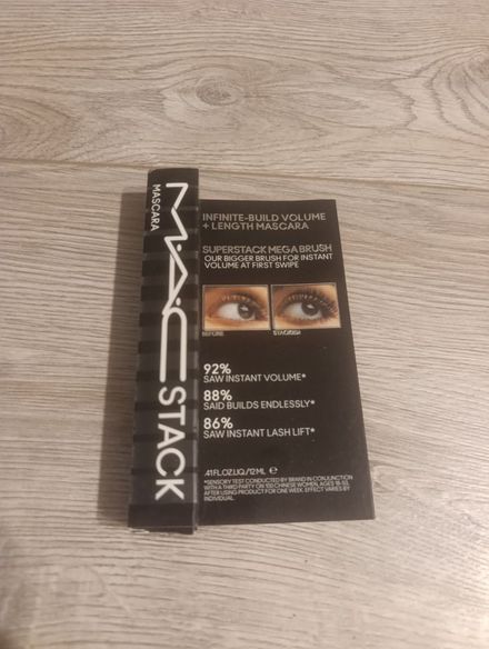 MAC Maskara Siyah
