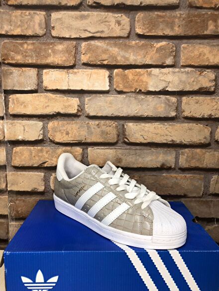 Adidas Superstar Sneaker
