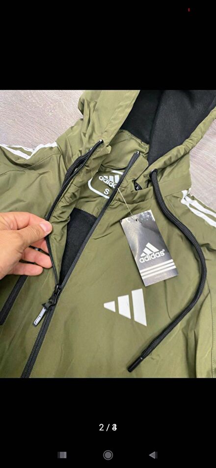 Adidas polarlı yağmurluk