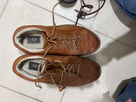 Hakiki Ugg