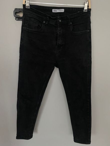 Zara Skinny Cropped Fit Jeans