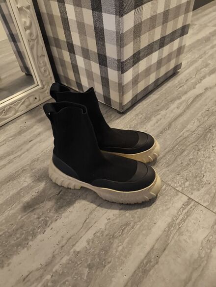 ZARA Bot