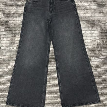ZARA WIDE LEG JEAN