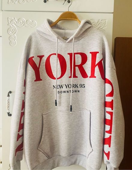Kapüşonlu Gri Sweatshirt