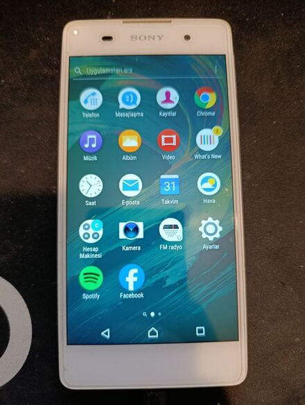 Sıfır Sony Xperia E5