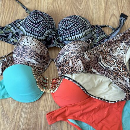 Kadın Bikini Modelleri