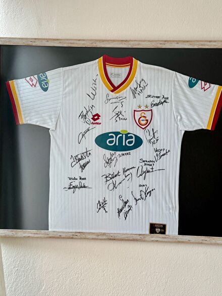 Galatasaray imzalı forma 2001-2002 sezon