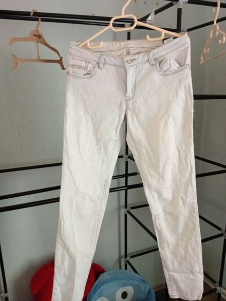 Beyaz Taşlı Jeans Pantolon