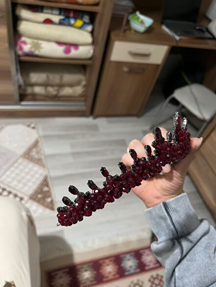 Kırmızı Kristal Saç Tacı
