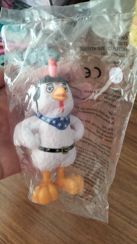 Figür Tavuk Oyuncak
