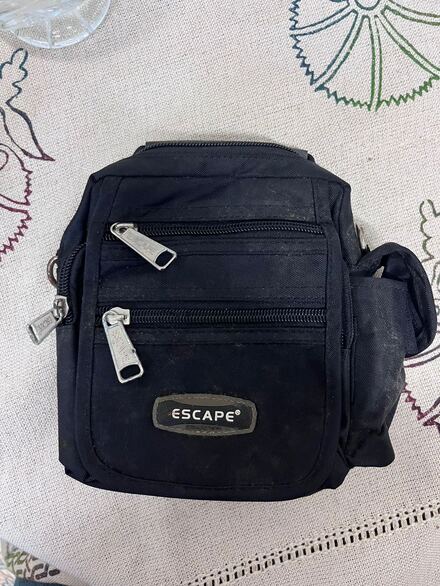 Siyah Escape Erkek / Kadın Küçük Çapraz