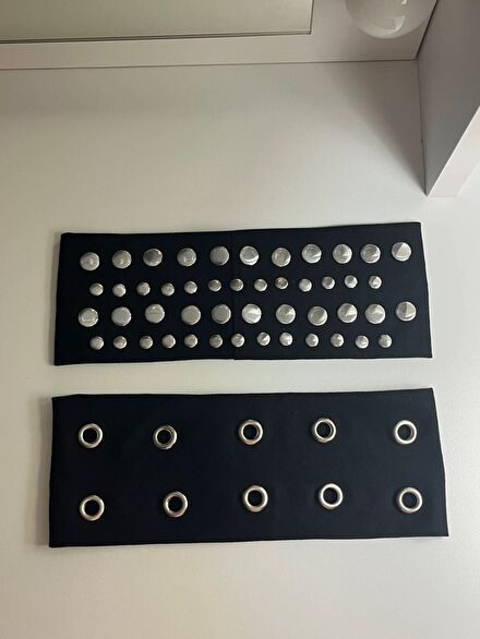 Bershka Siyah Metal Aksesuarlı Saç Bandı