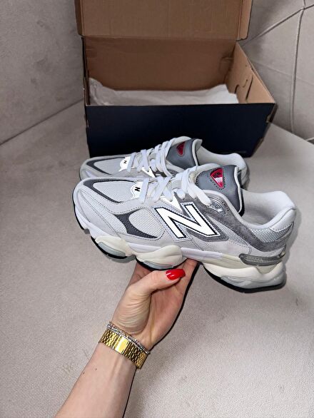 New Balance 9060 36