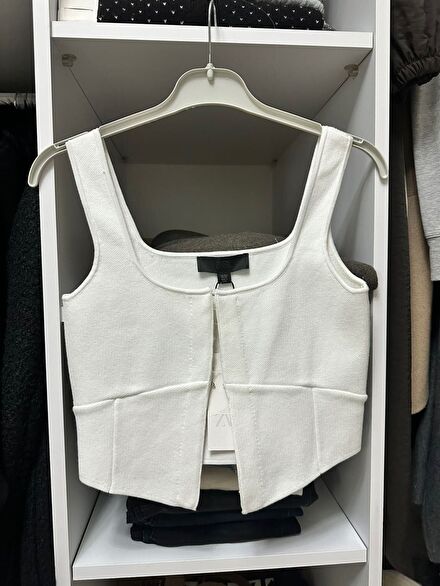Zara Beyaz top Bluz
