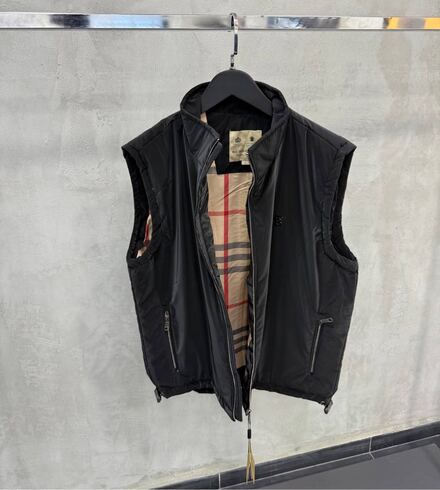 Burberry yelek