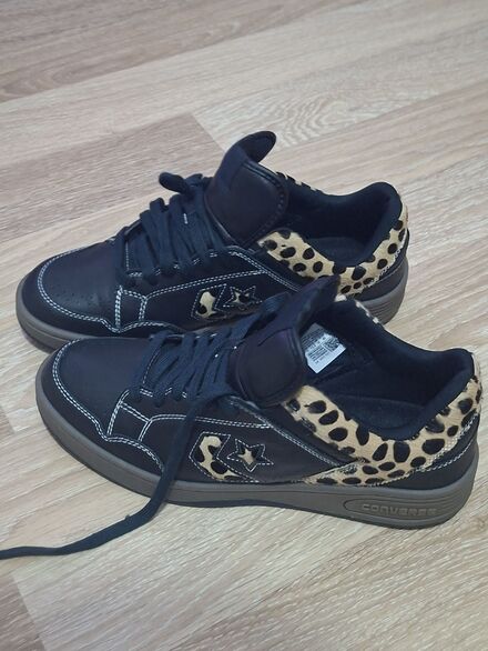 Converse Leopar Weapon