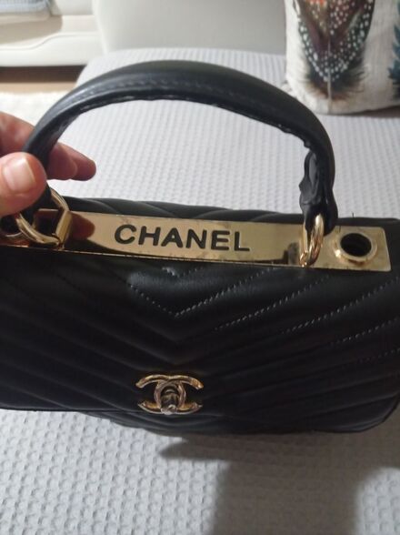 Chanel Siyah Omuz Çantası
