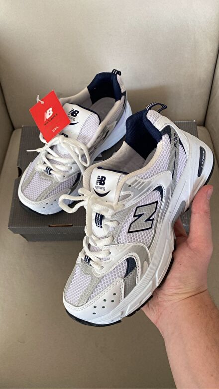 New Balance 530