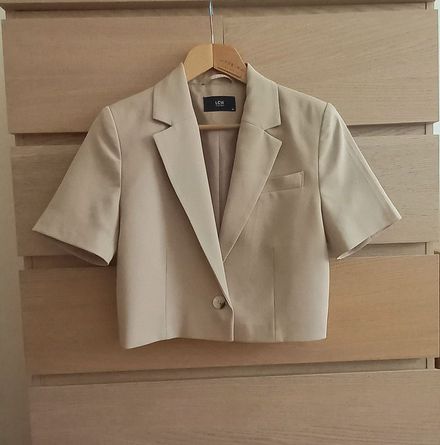 LC WAIKIKI Kısa Kollu Bej Blazer Ceket