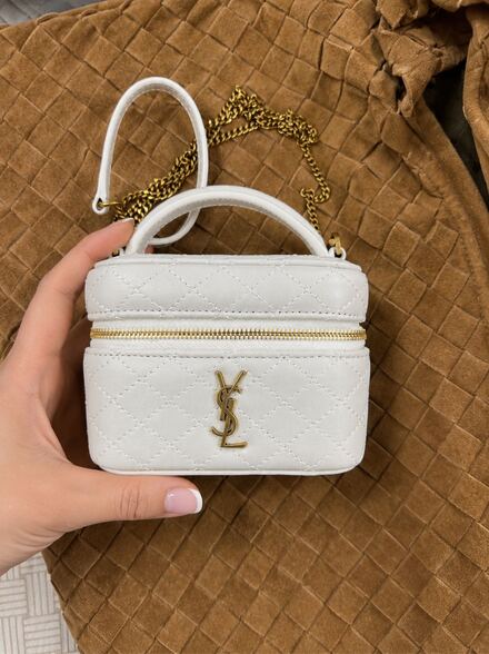 Yves saint laurent