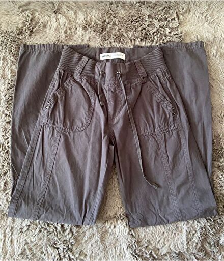 Bershka Parasut Pantolon