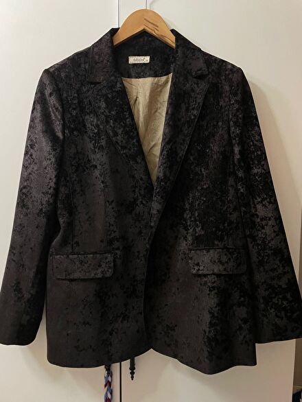 Kadife Blazer