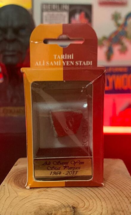 Ali Sami Yen Stadı Sertifikalı Hatırası