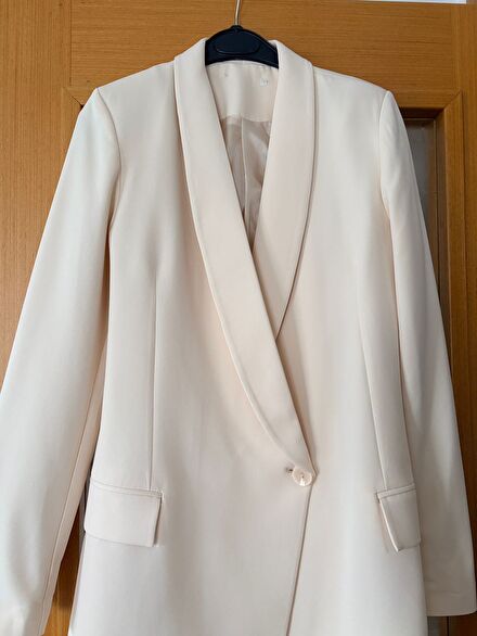 Krem Blazer Ceket